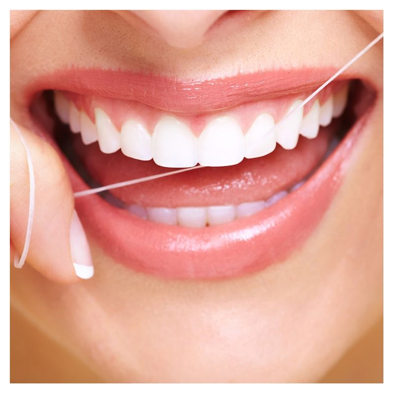 Ingrijire personala si Cosmetice - Igiena dentara - Rezerve si accesorii - Set 4 Bucati, Ata Dentara Oral-B Satin Floss Mint 50m, Curatare Interdentara, Aroma Menta - Infinity.ro