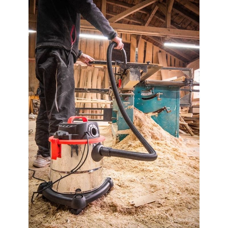 Casa si Gradina - Gradinarit si plante - Utilaje gradina - Aspiratoare, suflante si tocatoare - Aspirator industrial umed si uscat, 1200 W, rezervor metalic 20 L, functie suflare, debit aer 33 l/s, accesorii incluse - Infinity.ro