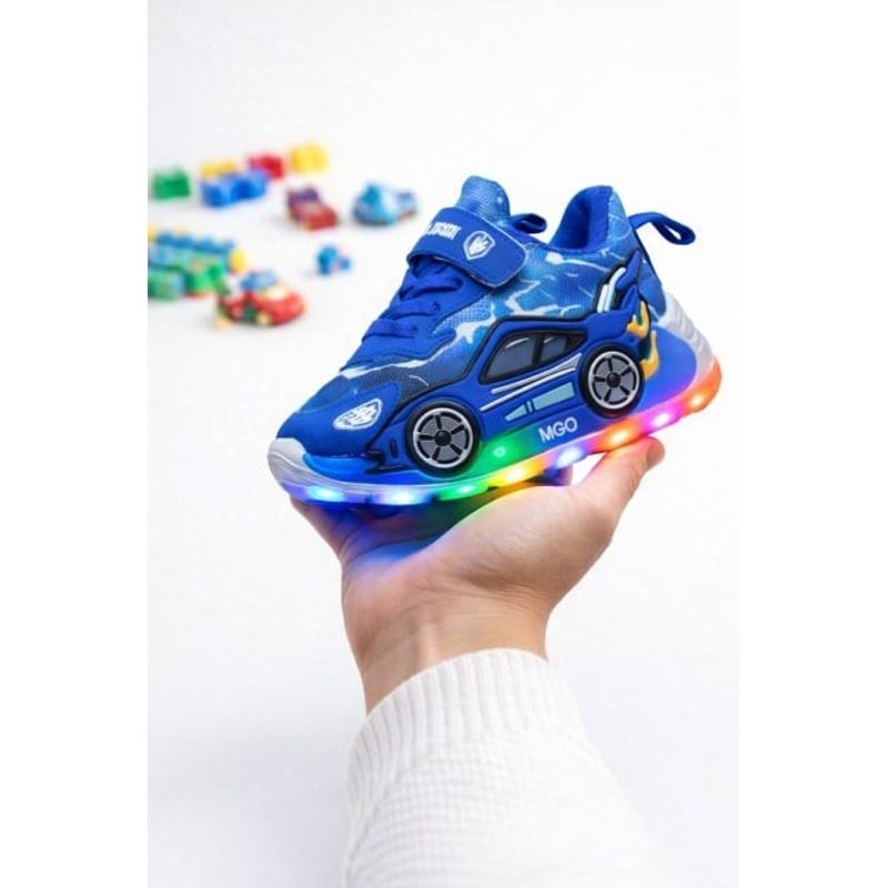 Fashion, accesorii si bijuterii - Copii - Incaltaminte copii - Sneakers si tenisi copii - Adidasi cu luminite pentru baietei - Masinuta albastra Super LED Marimea 23 - Infinity.ro