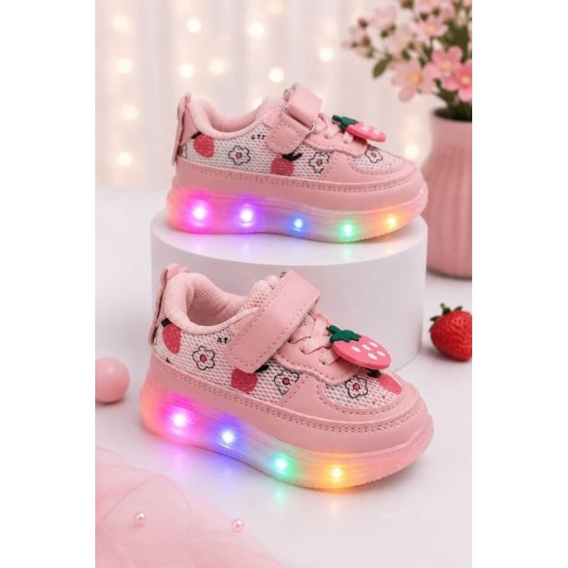 Fashion, accesorii si bijuterii - Copii - Incaltaminte copii - Sneakers si tenisi copii - Pantofi sport cu lumini LED, model cu capsuni, Fete, Piele ecologica si textil, roz Marimea 21 - Roz - Infinity.ro