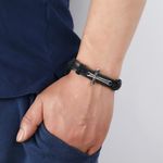 Fashion, accesorii si bijuterii - Barbati - Bijuterii barbati - Bratari barbati - Bratara Personalizata Unisex, cu Model Metalic de Cruce, din Piele Ecologica si Snur cu Lungime Reglabila - Infinity.ro