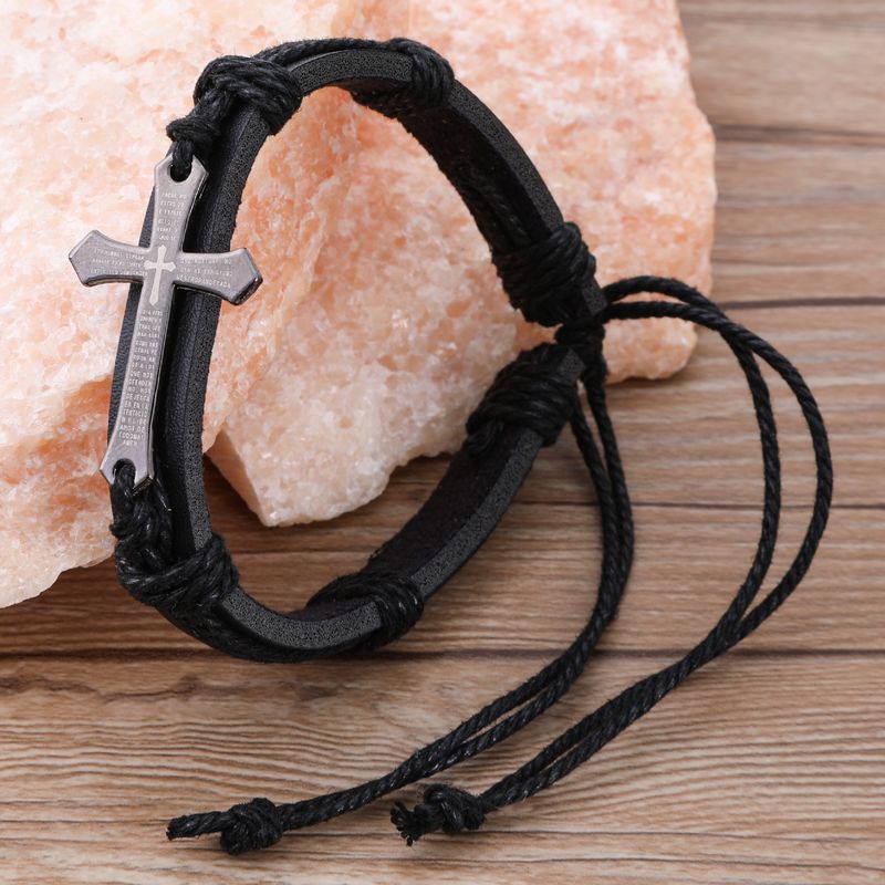 Fashion, accesorii si bijuterii - Barbati - Bijuterii barbati - Bratari barbati - Bratara Personalizata Unisex, cu Model Metalic de Cruce, din Piele Ecologica si Snur cu Lungime Reglabila - Infinity.ro