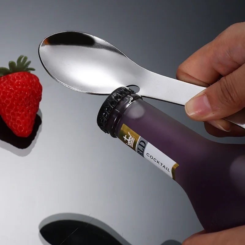 Sport si Outdoor - Camping - Bucatarie de camping - Vesela camping - Tacam 5 in 1 tip Spork, Utilizabil ca Lingura - Infinity.ro