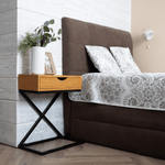 Casa si Gradina - Mobilier - Comode si corpuri - Noptiere - Masuta auxiliara/noptiera, stejar/negru, VIRED - Infinity.ro