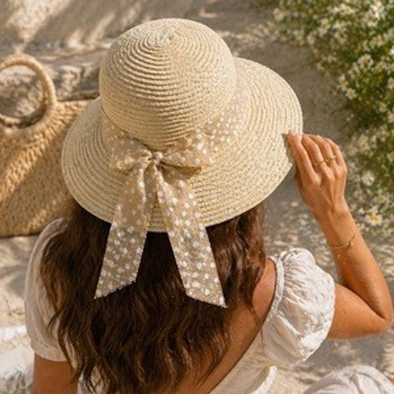 Fashion, accesorii si bijuterii - Femei - Accesorii femei - Caciuli si palarii femei - Palarie de paie ecru cu panglica cu buline si funda pentru femei - Infinity.ro