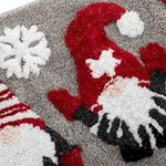Casa si Gradina - Textile si covoare - Covoare - Covorase baie - Covoras Gri de Baie cu 3 Figuri Gnome Lurex Argintiu de Craciun 75x45cm - Infinity.ro
