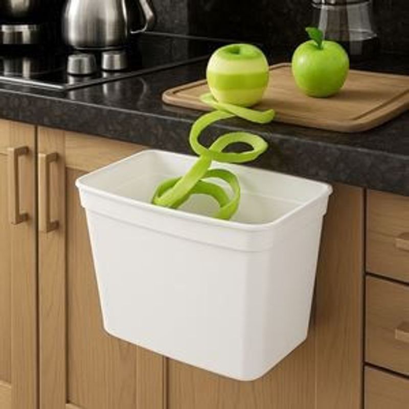 Casa si Gradina - Mobilier - Organizare si depozitare - Cosuri de gunoi - Cos de gunoi suspendat din plastic alb 4L pentru dulapuri - Infinity.ro