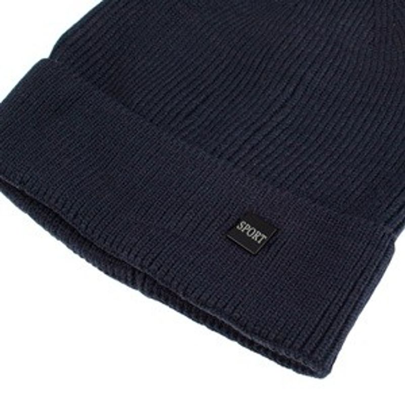 Fashion, accesorii si bijuterii - Barbati - Accesorii barbati - Caciuli si sepci barbati - Caciula tricotata albastra cu captuseala si patch Sport pentru barbati - Infinity.ro