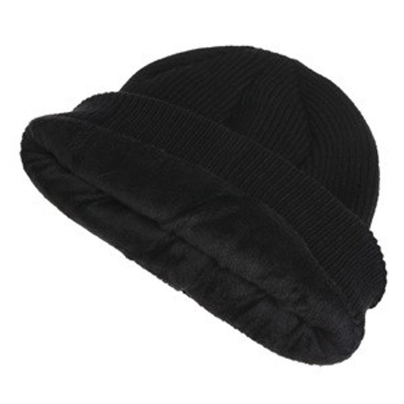 Fashion, accesorii si bijuterii - Femei - Accesorii femei - Caciuli si palarii femei - Caciula tricotata neagra cu bordura intoarsa si patch PU - Infinity.ro