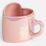 Casa si Gradina - Bucatarie si vesela - Cani si pahare - Cani si cesti - Cana ceramica in forma de inima, 570 ml, roz perlat - Infinity.ro