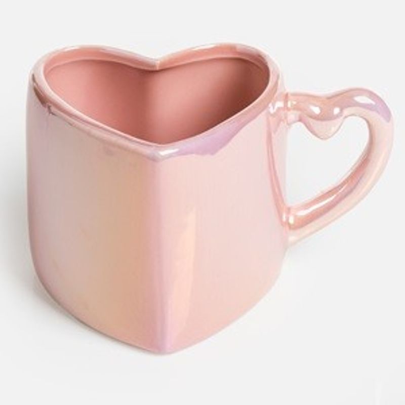Casa si Gradina - Bucatarie si vesela - Cani si pahare - Cani si cesti - Cana ceramica in forma de inima, 570 ml, roz perlat - Infinity.ro
