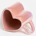 Casa si Gradina - Bucatarie si vesela - Cani si pahare - Cani si cesti - Cana ceramica in forma de inima, 570 ml, roz perlat - Infinity.ro