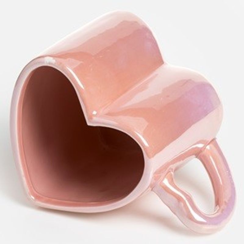 Casa si Gradina - Bucatarie si vesela - Cani si pahare - Cani si cesti - Cana ceramica in forma de inima, 570 ml, roz perlat - Infinity.ro