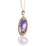 Fashion, accesorii si bijuterii - Barbati - Bijuterii barbati - Lanturi si pandantive barbati - Colier in caligrafie araba, Quwwa(putere), in cutie cadou, design oriental, bijuterie barbati CLQP - Infinity.ro