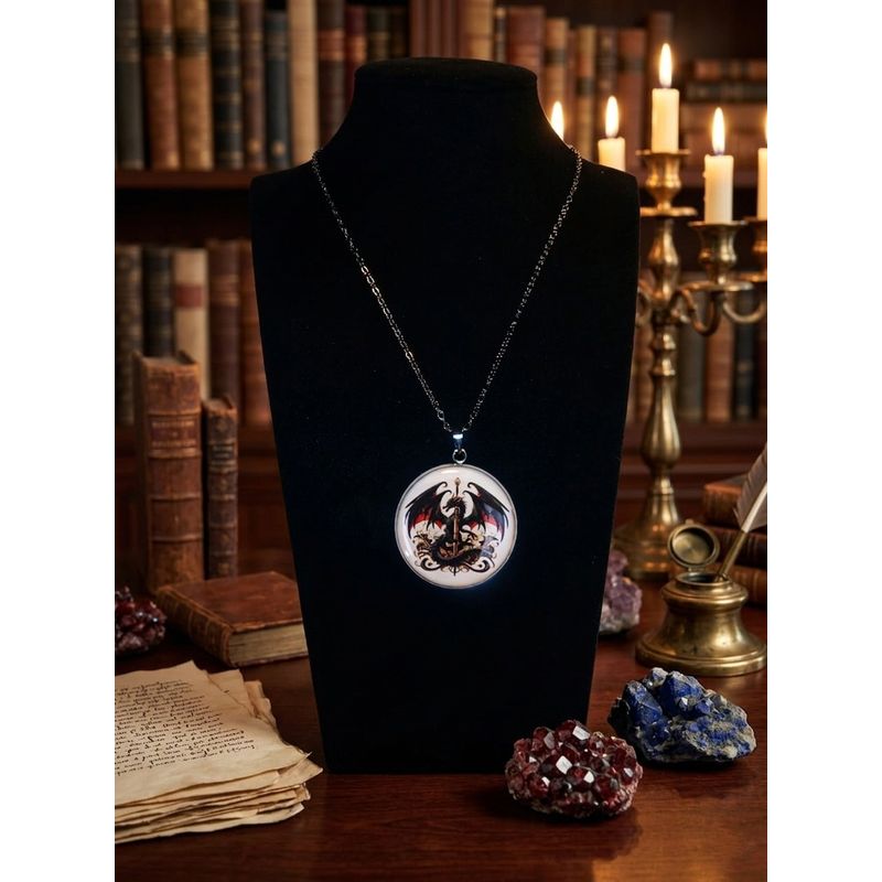 Fashion, accesorii si bijuterii - Barbati - Bijuterii barbati - Lanturi si pandantive barbati - Colier Ordinul Dragonului, in cutie cadou, design medieval, bijuterie barbati CLOD - Infinity.ro