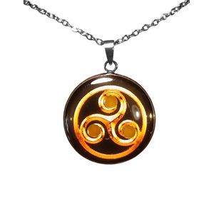 Colier Triskerion cu strasuri, in cutie cadou, design contrastant, bijuterie unisex CLNs27