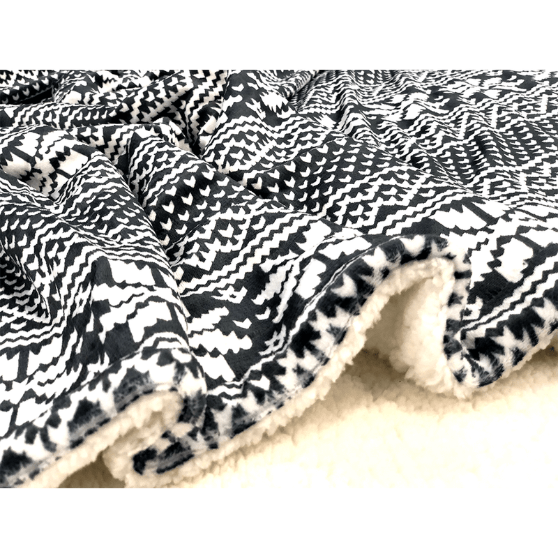 Casa si Gradina - Textile si covoare - Pături și cuverturi - Pături - Patura cu doua fete imitatie miel, motiv iarna, 150x200, MALENA - Infinity.ro