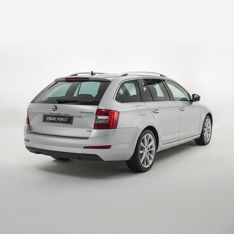 Auto si Moto - Intretinere auto - Stergatoare - Capac Brat Stergator Luneta pentru Skoda Octavia III Combi - Infinity.ro
