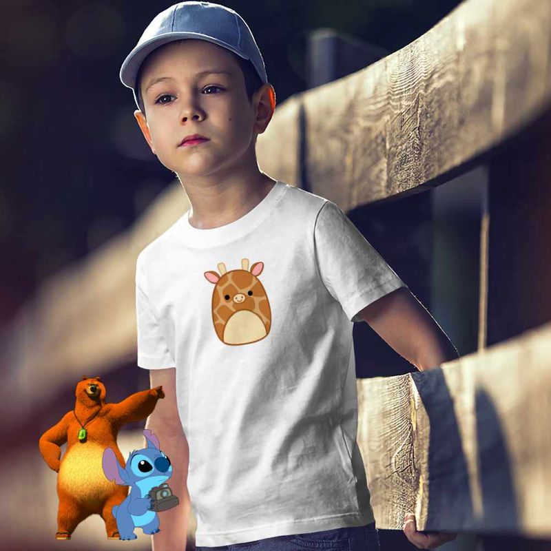 Fashion, accesorii si bijuterii - Copii - Imbracaminte copii - Tricouri copii - Tricou Copii Baieti Squishmallows Girafa Africa CoolTrend, alb, marime L Copii - Infinity.ro