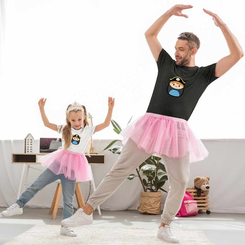 Fashion, accesorii si bijuterii - Copii - Imbracaminte copii - Tricouri copii - Tricou Copii Fete Squishmallows Pirat Marinar CoolTrend, negru, marime XS Copii - Infinity.ro