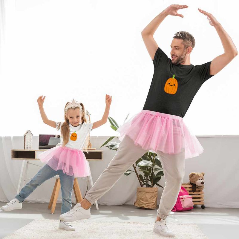 Fashion, accesorii si bijuterii - Copii - Imbracaminte copii - Tricouri copii - Tricou Copii Fete Squishmallows Dovleac Halloween CoolTrend, negru, marime XS Copii - Infinity.ro