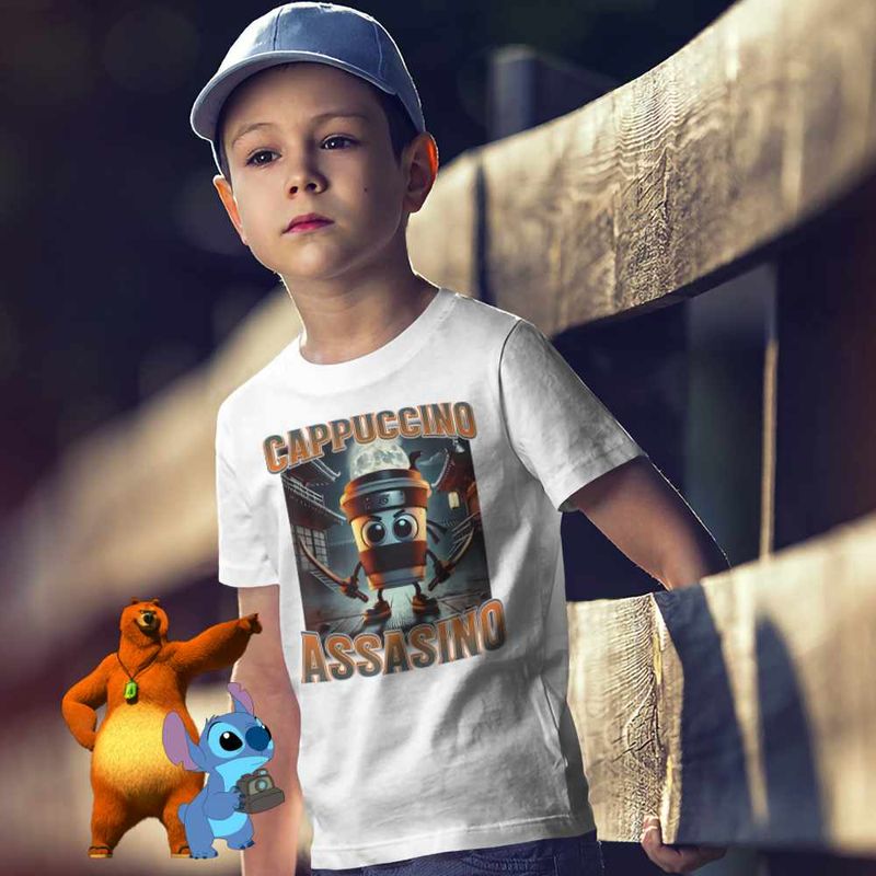 Fashion, accesorii si bijuterii - Copii - Imbracaminte copii - Tricouri copii - Tricou Copii Baieti Italian Cappuccino Assassino Brainrot CoolTrend, alb, marime L Copii - Infinity.ro