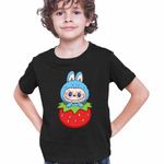 Fashion, accesorii si bijuterii - Copii - Imbracaminte copii - Tricouri copii - Tricou Copii Baieti Labubu Strawberry Capsuna, negru, marime S Copii - Infinity.ro
