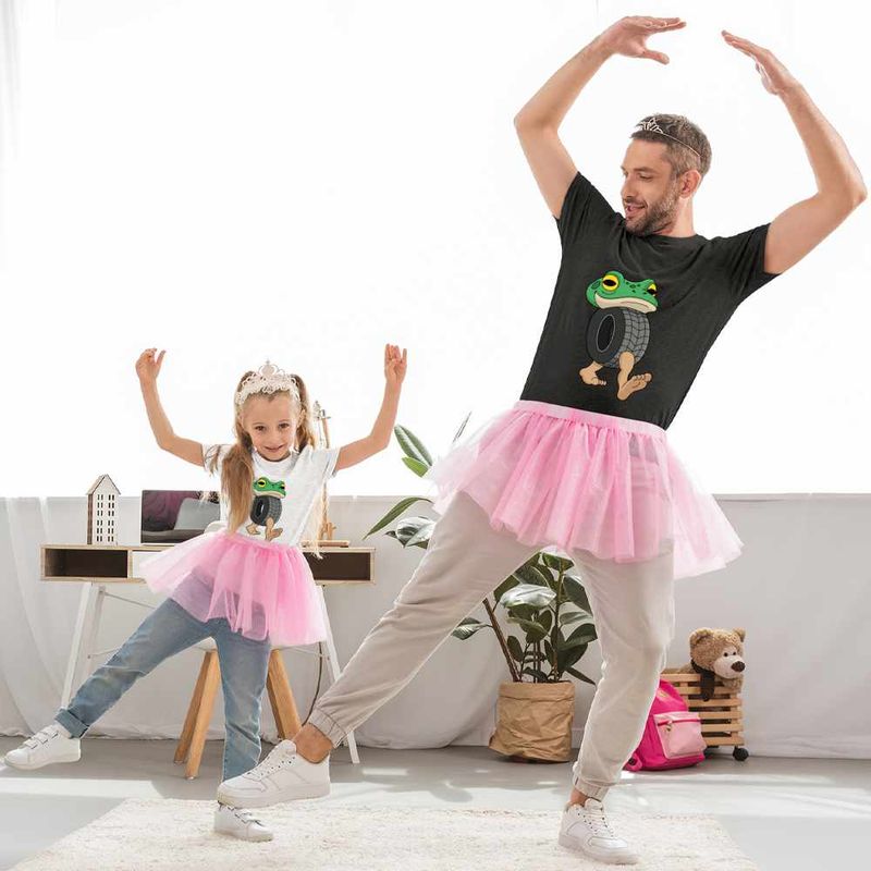 Fashion, accesorii si bijuterii - Copii - Imbracaminte copii - Tricouri copii - Tricou Copii Fete Boneca Ambalubu Brainrot CoolTrend, negru, marime M Copii - Infinity.ro