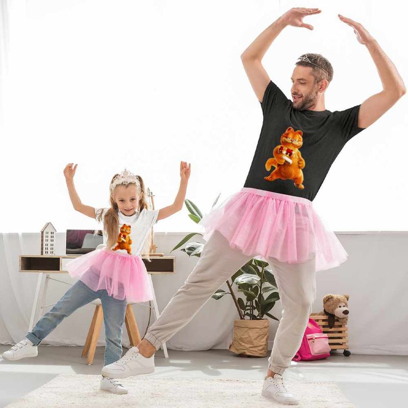 Fashion, accesorii si bijuterii - Copii - Imbracaminte copii - Tricouri copii - Tricou Copii Fete Garfield Rege Coroana Pisicesti, negru, marime XL Copii - Infinity.ro