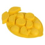 Casa si Gradina - Bucatarie si vesela - Accesorii bar - Forme cuburi de gheata - Forma din Silicon Galben cu Model Lamai pentru 9 Cuburi de Gheata 17x24x2cm - Infinity.ro