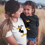 Fashion, accesorii si bijuterii - Copii - Imbracaminte copii - Tricouri copii - Tricou Copii Fete Ratoiul Negru Daffy Duck, alb, marime L Copii - Infinity.ro