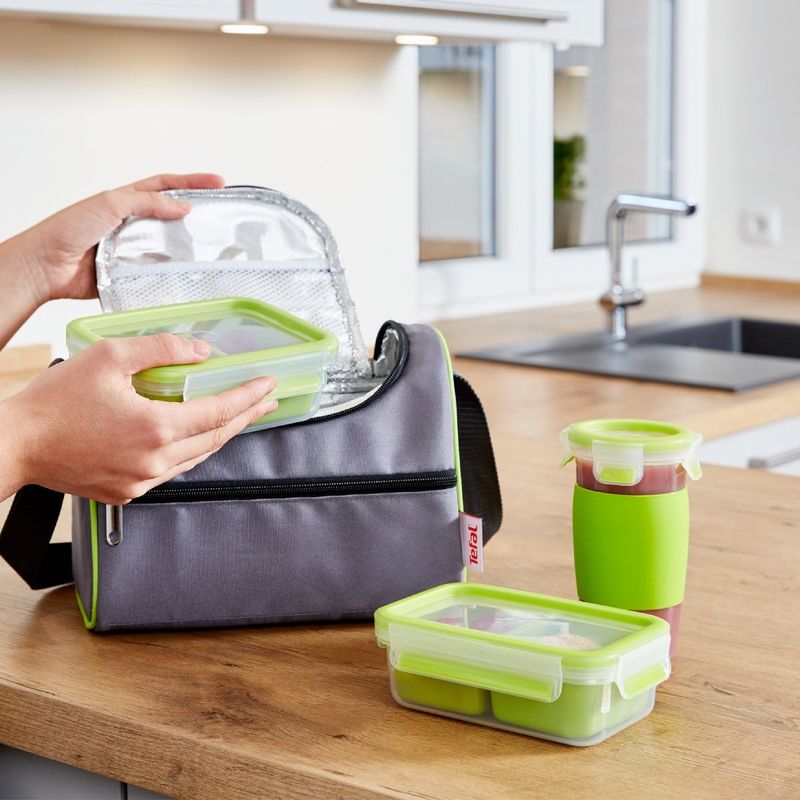 Electronice si Electrocasnice - Electrocasnice bucatarie - Preparare bauturi - Accesorii si consumabile aparate preparare bauturi - Recipient pentru smoothie Tefal MasterSeal To Go N1071510, 450 ml, 100% etans, capac cu clips, verde - Infinity.ro