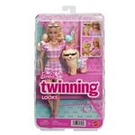 Jucarii, Copii si Bebe - Jucarii si jocuri - Papusi si accesorii - Papusi - Papusa cu Caine si Tinute Asortate, Roz, Set 2 buc - Infinity.ro