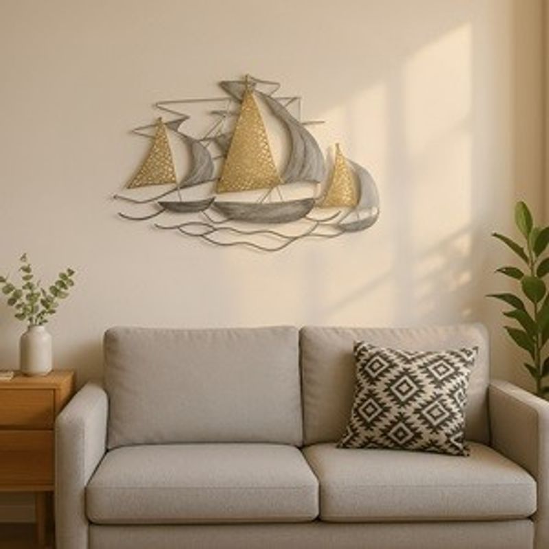 Casa si Gradina - Decoratiuni - DIY - Sabloane decorative pereti - Decoratiune de perete corabie metalica, finisaj brushed, aurie si argintie, 68x51cm - Infinity.ro