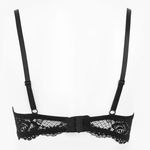 Fashion, accesorii si bijuterii - Femei - Lenjerie si pijamale femei - Lenjerie intima femei - Sutien cu dantela neagra, push-up, bretele ajustabile - Infinity.ro