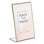 Casa si Gradina - Decoratiuni - Obiecte decorative - Accesorii decorative - Rama foto decorativa din sticla, transparenta cu margine aurie, 10x15 cm - Infinity.ro