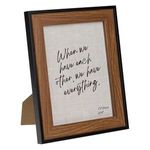 Casa si Gradina - Decoratiuni - Obiecte decorative - Accesorii decorative - Rama foto din lemn maro cu margine neagra, 15x20cm, pentru birou sau perete - Infinity.ro
