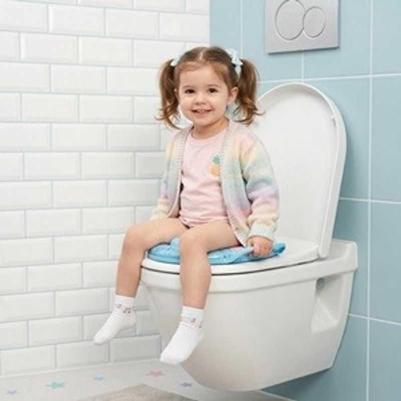 Jucarii, Copii si Bebe - Igiena si ingrijire - Baia bebelusului - Olite si reductoare WC - Reductor WC pentru copii, 35x30 cm, Bleu, Model Stitch - Infinity.ro