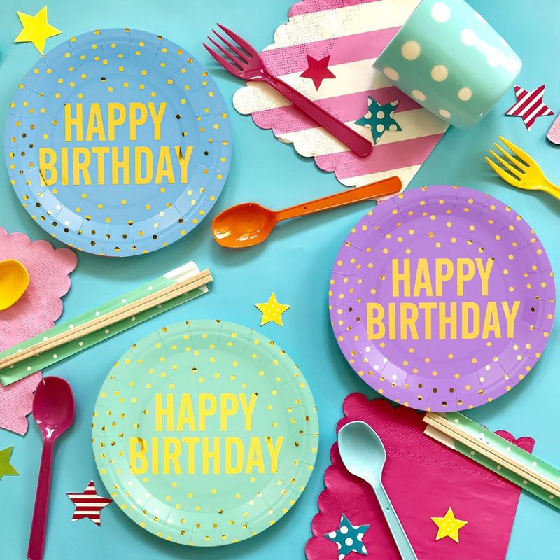 Casa si Gradina - Bucatarie si vesela - Vesela si tacamuri - Farfurii si boluri - Farfurii de petrecere carton pastelate folie aurie Happy Birthday - Infinity.ro