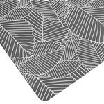 Casa si Gradina - Bucatarie si vesela - Vesela si tacamuri - Farfurii si boluri - Suport Farfurie Gri cu Model Liniar Frunze din Plastic 43.5x28.5cm - Infinity.ro