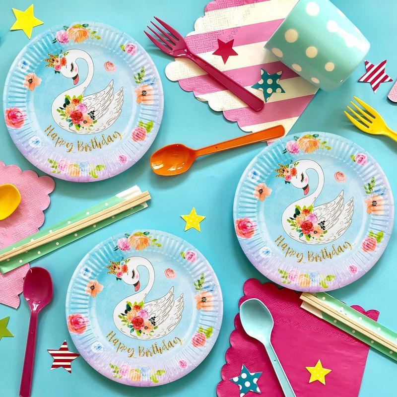 Casa si Gradina - Decoratiuni - Decoratiuni petrecere - Vesela pentru petrecere - Farfurii de carton cu model lebada, 23 cm, set 6 buc, albastre - Infinity.ro