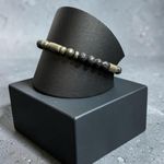 Fashion, accesorii si bijuterii - Barbati - Bijuterii barbati - Bratari barbati - Bratara eleganta barbati Eiko cu snur din Piatra de lava si Pirita - Infinity.ro