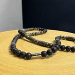 Fashion, accesorii si bijuterii - Barbati - Bijuterii barbati - Lanturi si pandantive barbati - Colier elegant barbati Eiko din piatra de lava si pirita cu inchidere magnetica - Infinity.ro