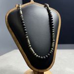Fashion, accesorii si bijuterii - Barbati - Bijuterii barbati - Lanturi si pandantive barbati - Colier elegant barbati Eiko din piatra de lava si pirita cu inchidere magnetica - Infinity.ro