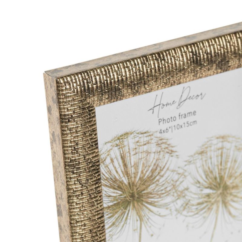 Casa si Gradina - Decoratiuni - Obiecte decorative - Accesorii decorative - Rama foto metalica aurie, 10x15 cm, finisaj brushed, pentru perete si masa - Infinity.ro