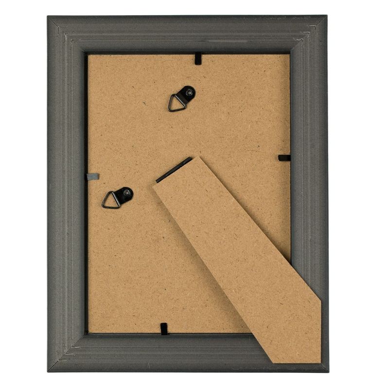 Casa si Gradina - Decoratiuni - Obiecte decorative - Accesorii decorative - Rama foto metalizata gri cu model romburi reliefate, 13x18cm - Infinity.ro