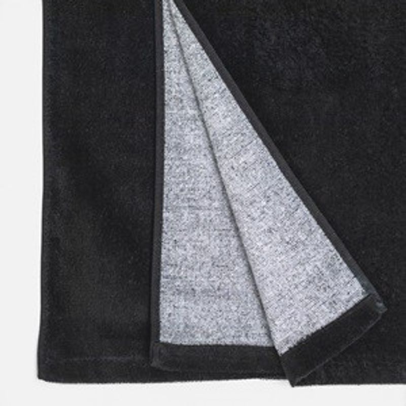 Casa si Gradina - Textile si covoare - Textile baie - Prosoape - Prosop de plaja din bumbac, negru, cu model Friends, 150x75 cm - Infinity.ro