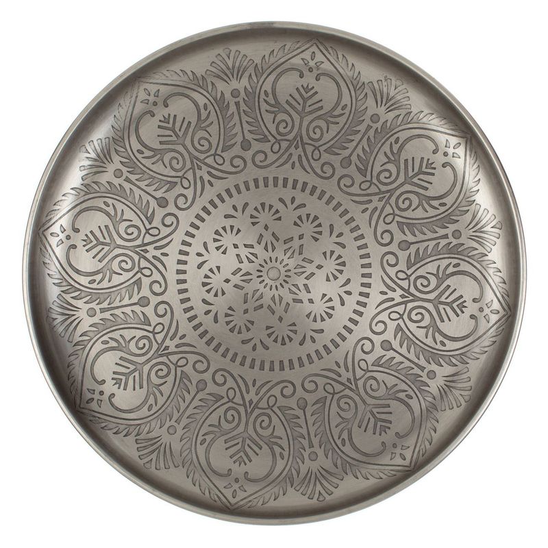 Casa si Gradina - Bucatarie si vesela - Vesela si tacamuri - Platouri de bucatarie - Platou Decorativ Metalic Stil Marocan Argintie Diametru 30cm - Infinity.ro