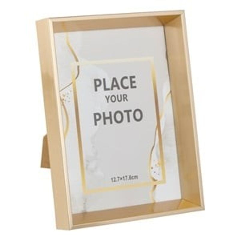 Casa si Gradina - Decoratiuni - Obiecte decorative - Accesorii decorative - Rama foto cu cadru lat auriu, 13x18cm, metal - Infinity.ro