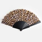Fashion, accesorii si bijuterii - Femei - Lenjerie si pijamale femei - Imbracaminte de plaja femei - Evantai din plastic cu model leopard, 23 cm, maro - Infinity.ro